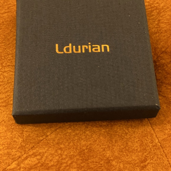 Choker Necklace - Picture 3 of 4